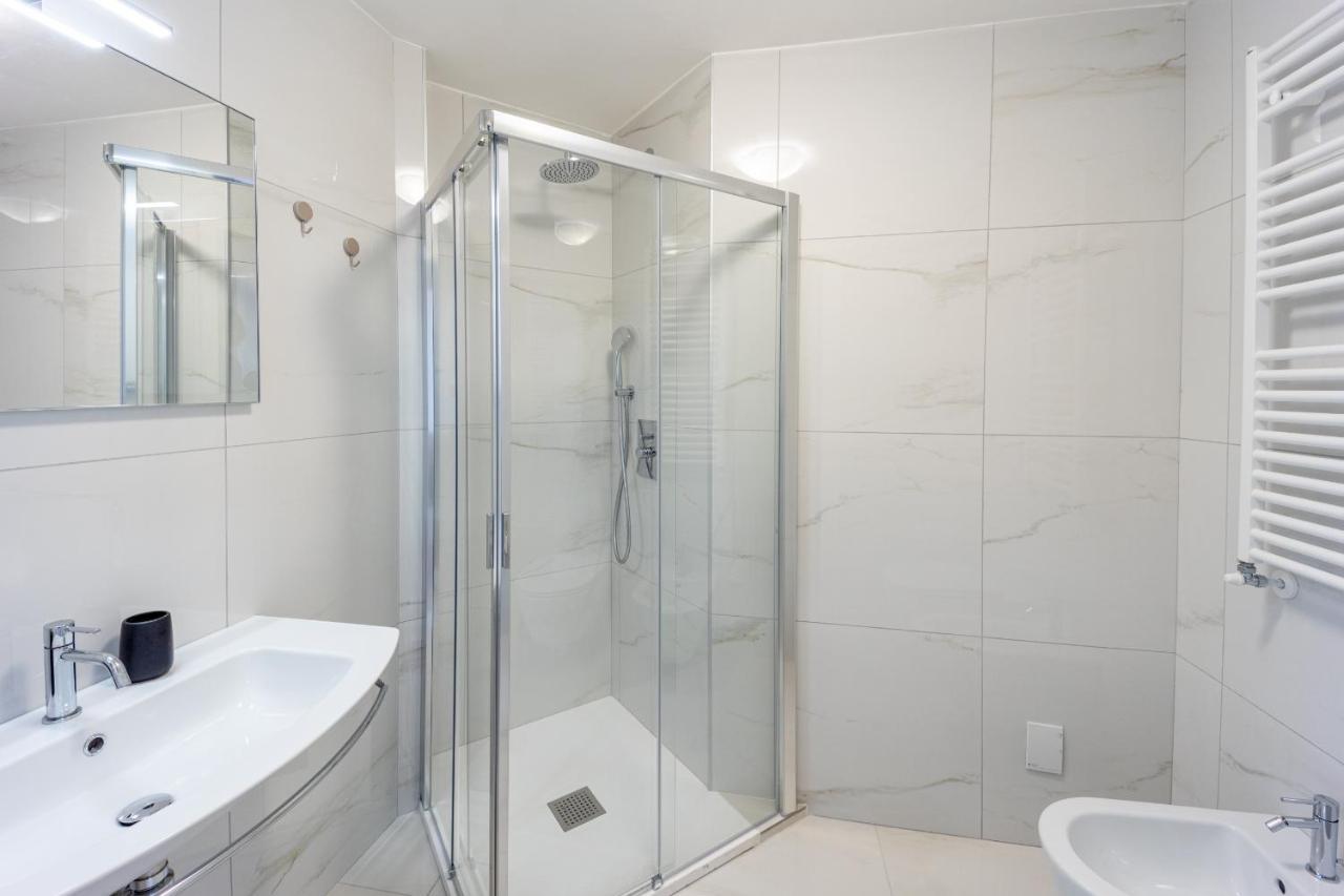 Aregai Marina Exclusive Seaside Apartments Santo Stefano al Mare Exterior foto